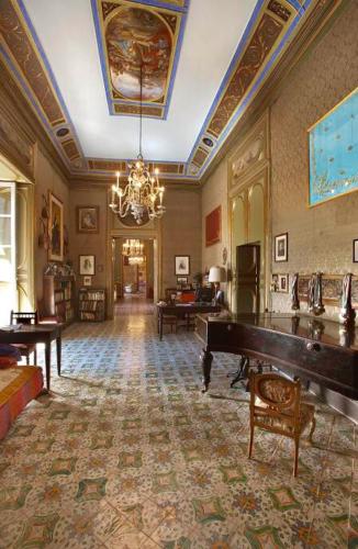 Italia, Sicily/Sizilien, Palermo, Palazzo Federico, music room, HDR BILD